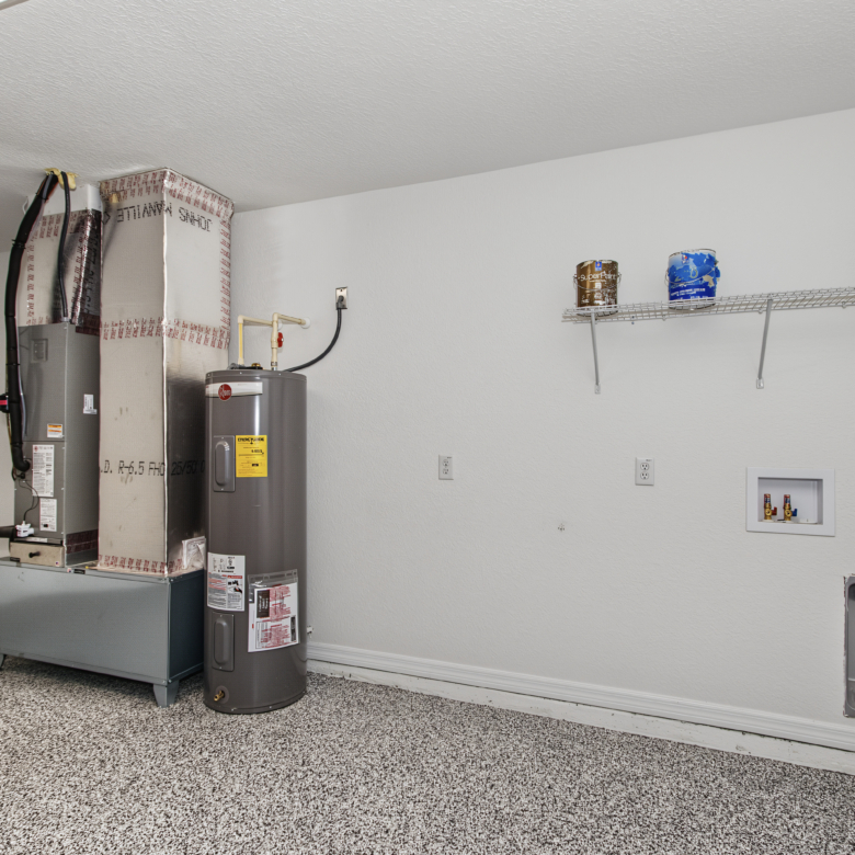 5744 NW 61st Ave, Ocala, FL 34482