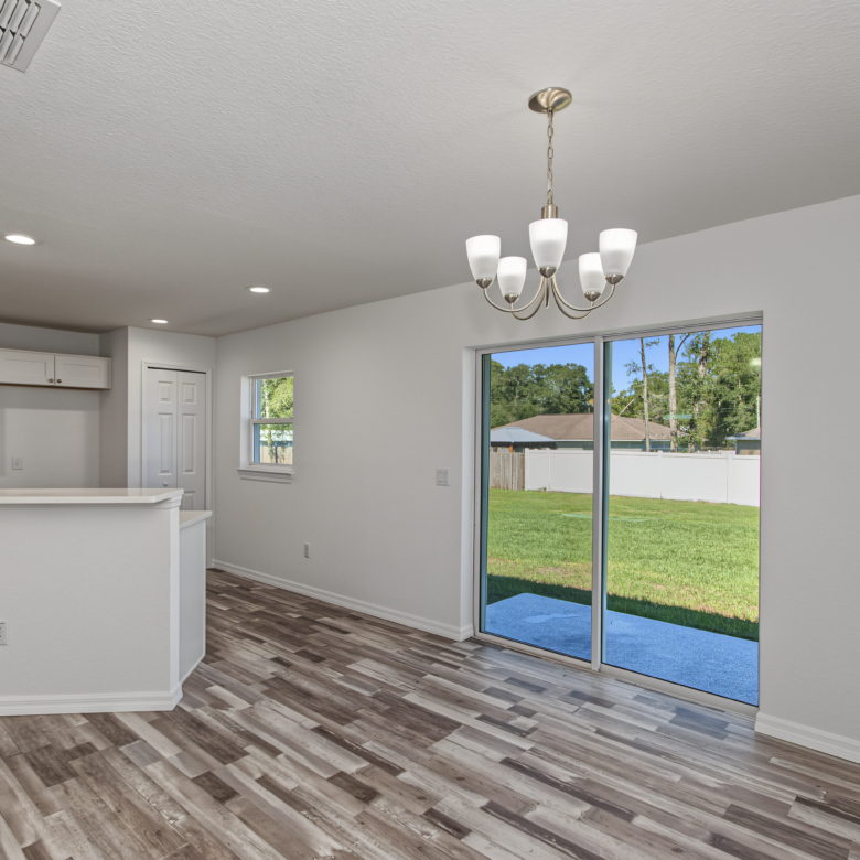 5744 NW 61st Ave, Ocala, FL 34482