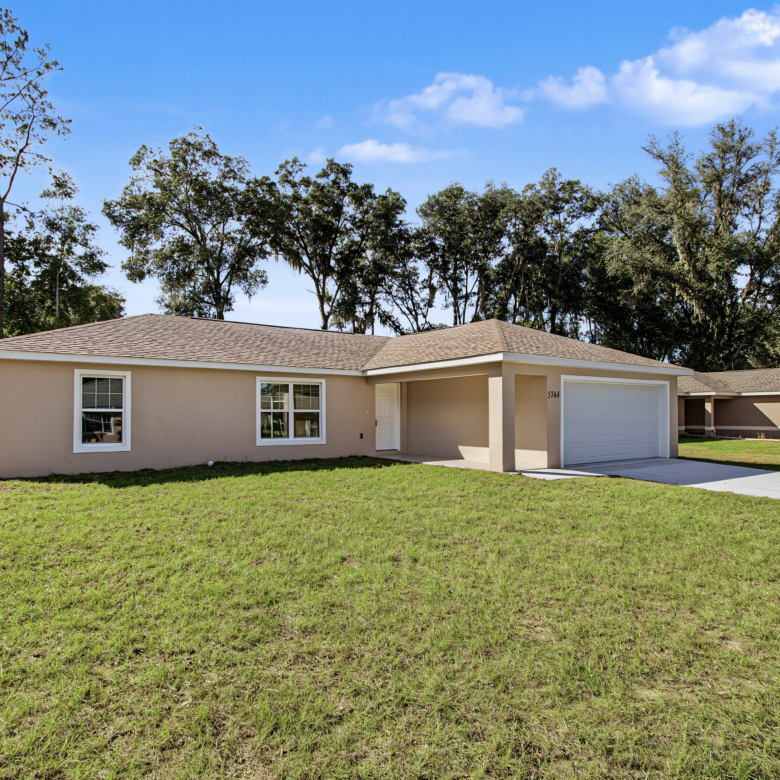 5744 NW 61st Ave, Ocala, FL 34482