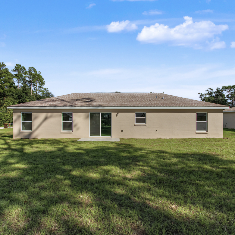 5744 NW 61st Ave, Ocala, FL 34482