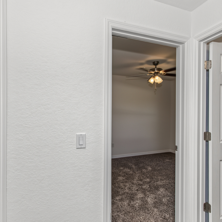 5744 NW 61st Ave, Ocala, FL 34482