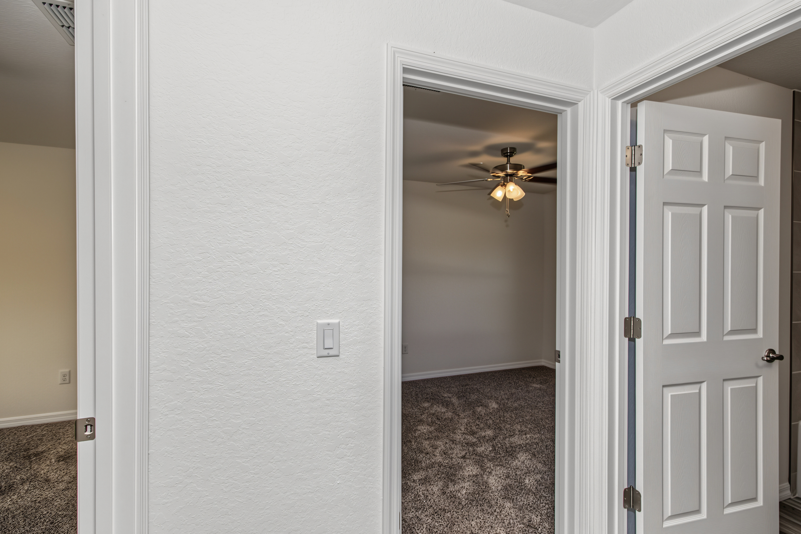 5744 NW 61st Ave, Ocala, FL 34482