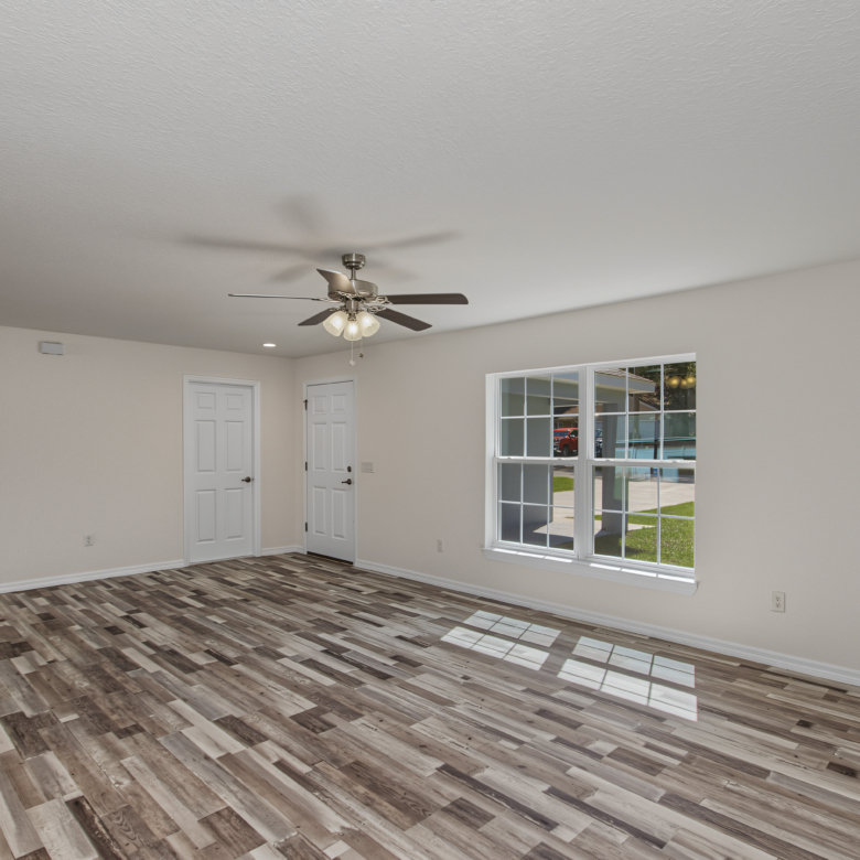5744 NW 61st Ave, Ocala, FL 34482