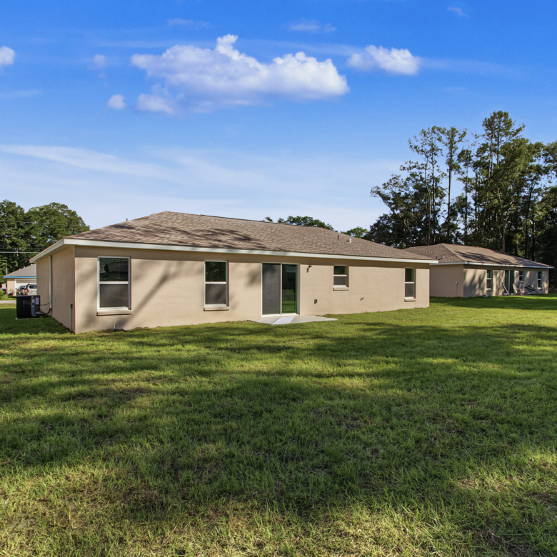 5744 NW 61st Ave, Ocala, FL 34482