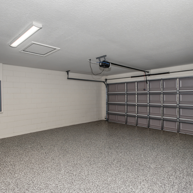 5744 NW 61st Ave, Ocala, FL 34482